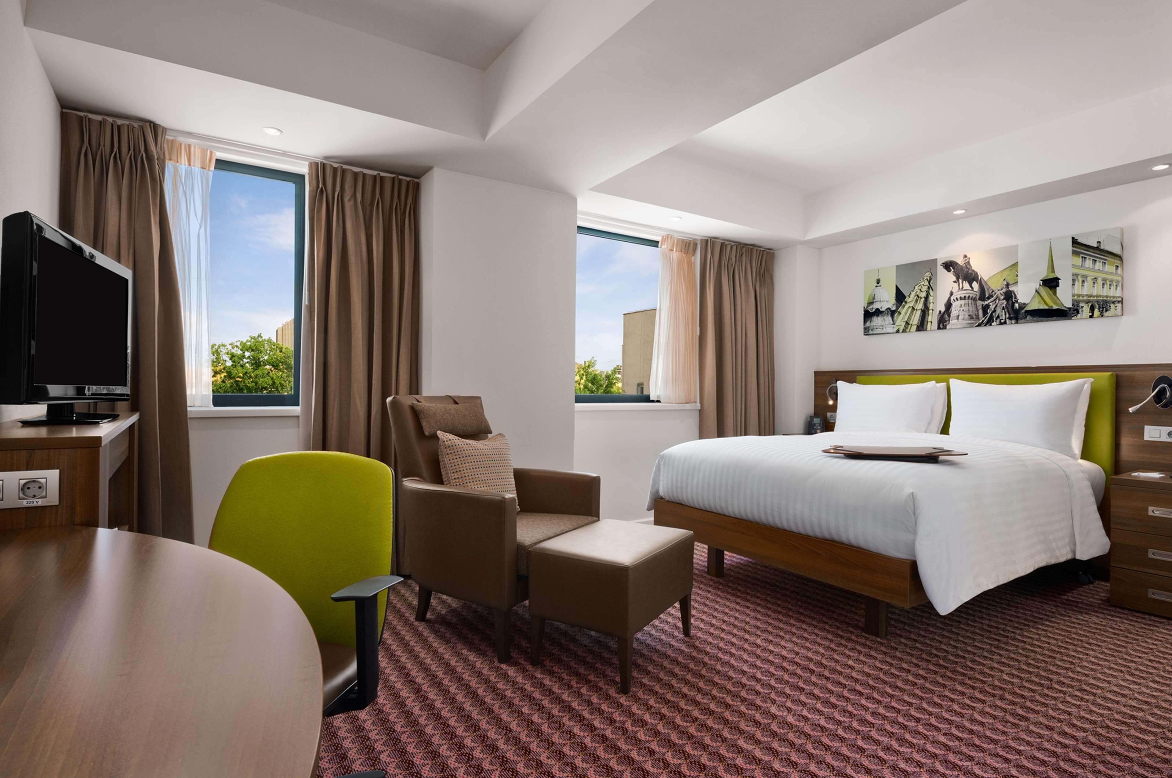 Hampton By Hilton Cluj-Napoca Hotel Ngoại thất bức ảnh