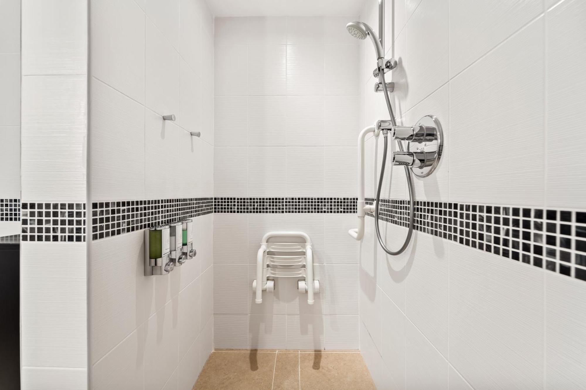 Hampton By Hilton Cluj-Napoca Hotel Ngoại thất bức ảnh