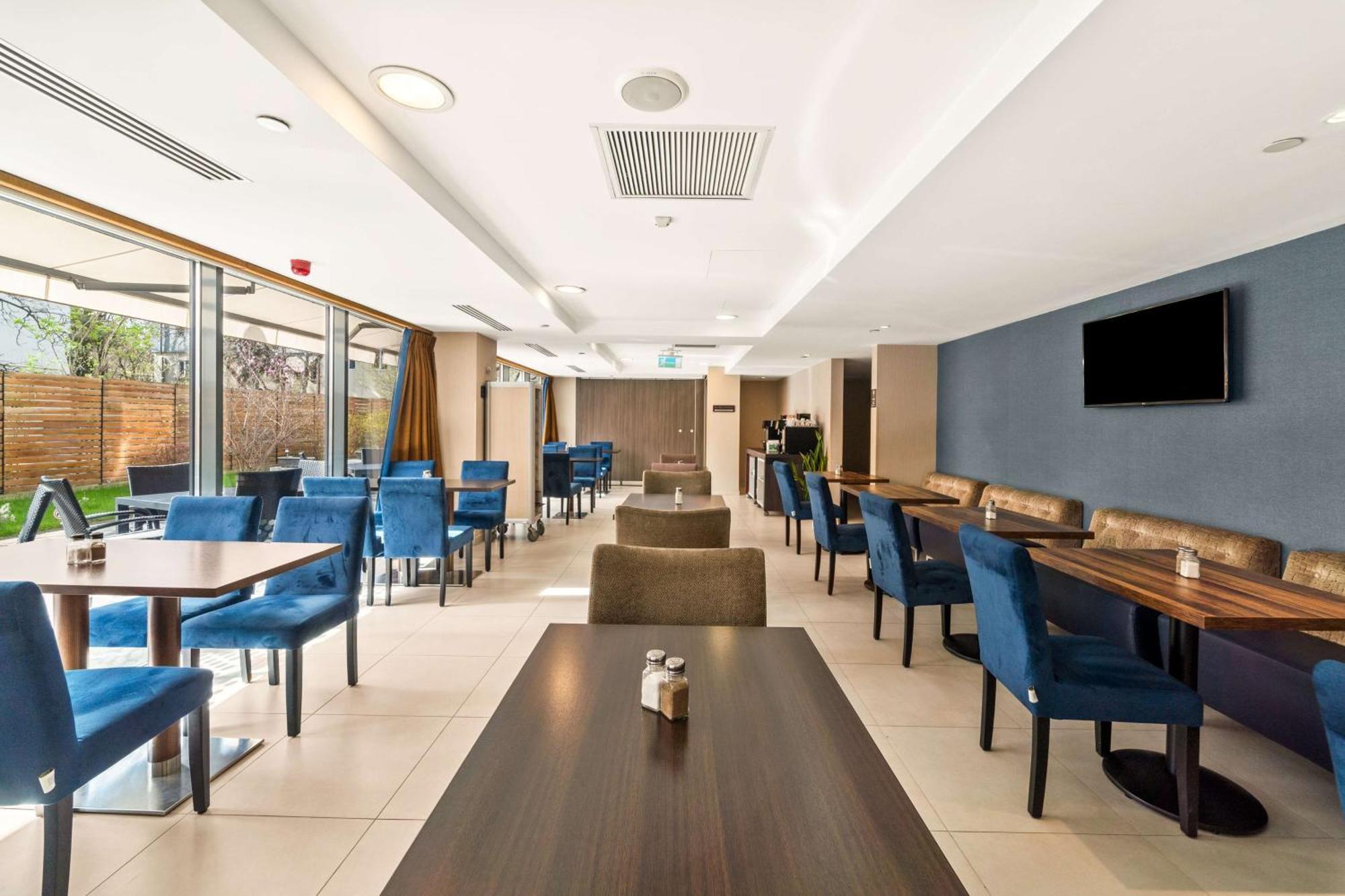 Hampton By Hilton Cluj-Napoca Hotel Ngoại thất bức ảnh