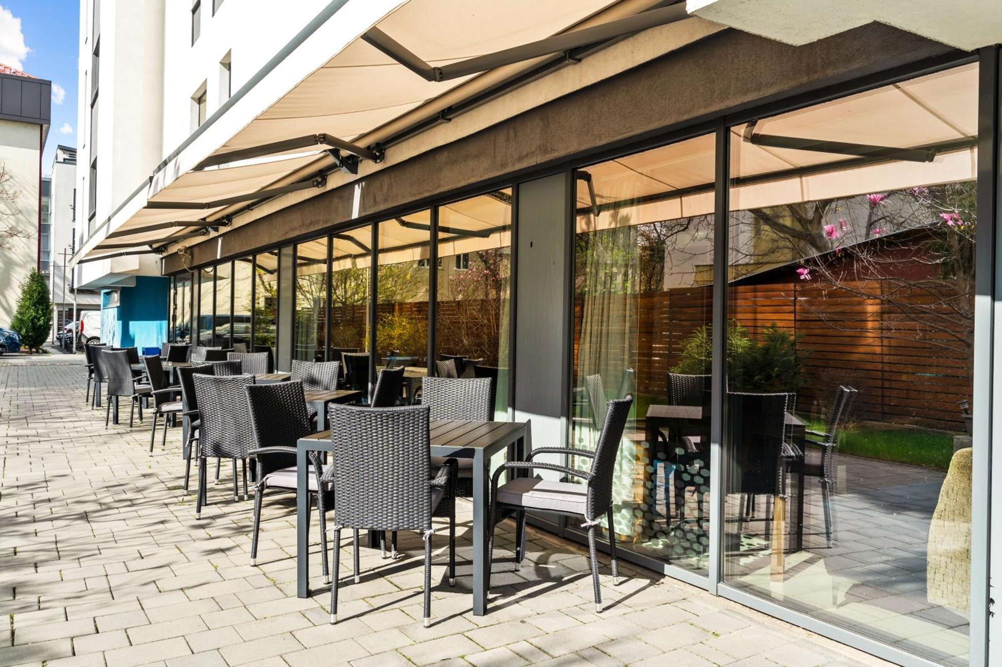 Hampton By Hilton Cluj-Napoca Hotel Ngoại thất bức ảnh