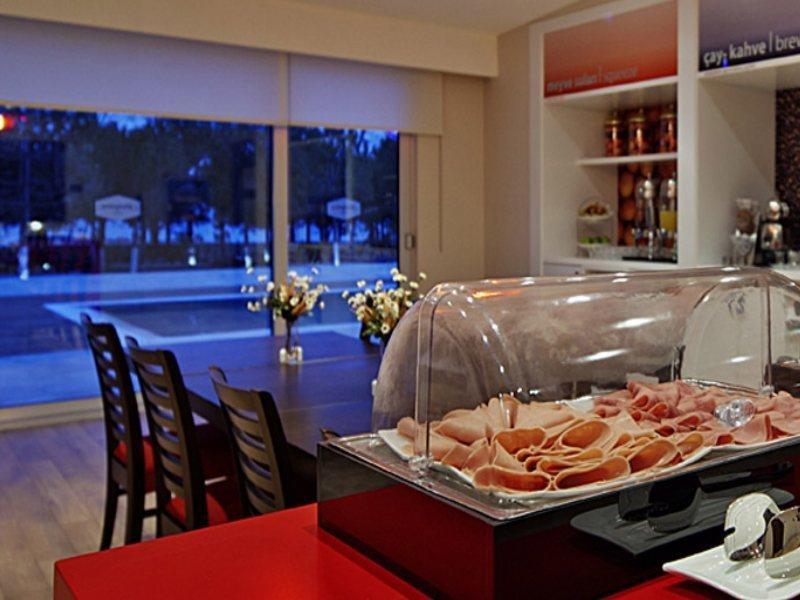 Hampton By Hilton Cluj-Napoca Hotel Ngoại thất bức ảnh